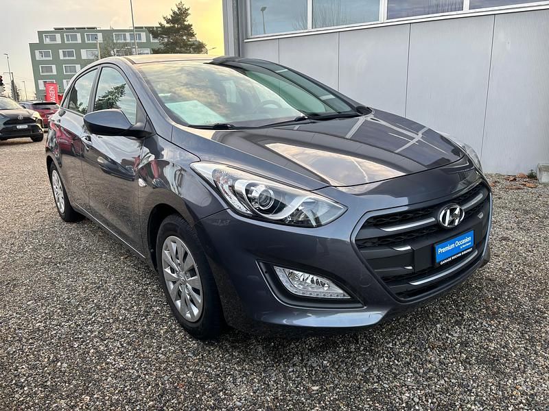 Gebraucht Hyundai i30 100 PS (73 kW) 2017 Kombi