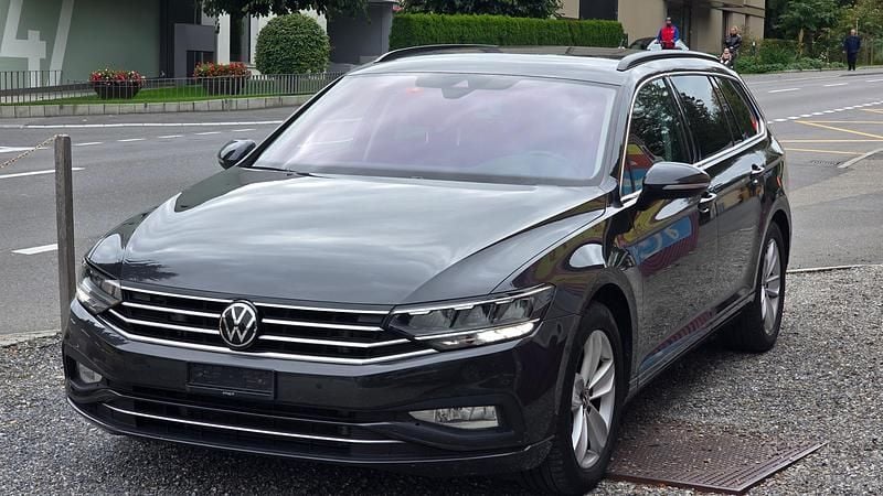 Gebraucht 2021 VW Passat Business | CHF 15’000 (Superpreis) - Bild 1/4