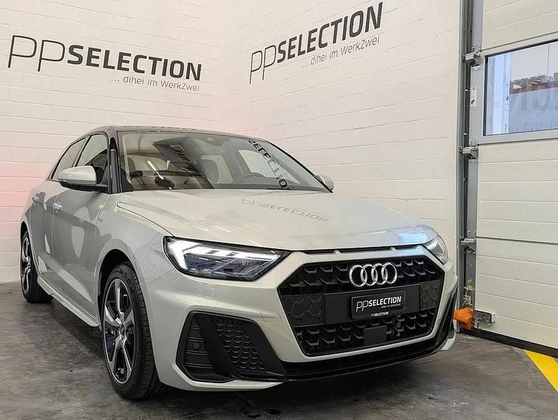 Gebraucht Audi A1 Sportback S-Line 95 PS (69 kW) 2026 Silber Kleinwagen