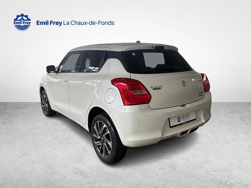 Gebraucht Suzuki Swift 83 PS (61 kW) 2023 Weiss Kleinwagen