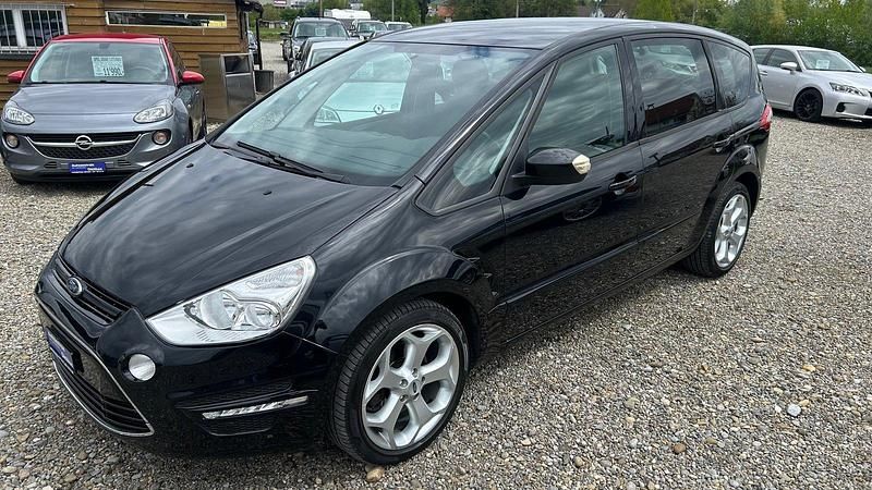 Gebraucht Ford S-MAX S 140 PS (102 kW) 2012 Van / Kleinbus