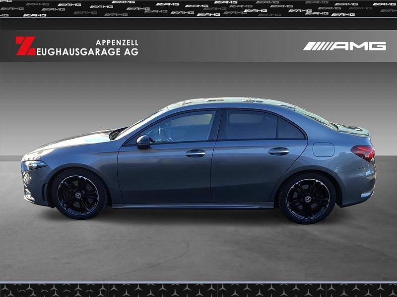 Gebraucht Mercedes A250 224 PS (164 kW) 2019 Grau Limousine