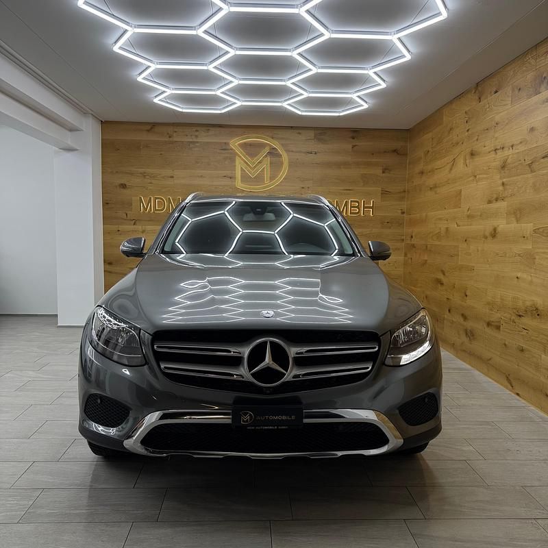 Gebraucht Mercedes GLC250 204 PS (150 kW) 2016