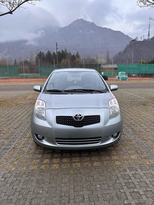 Gebraucht Toyota Yaris 87 PS (63 kW) 2008 Kleinwagen