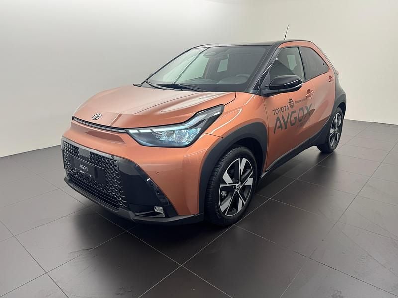 Neu Toyota Aygo X Trend 116 PS (85 kW) 2025 Braun SUV