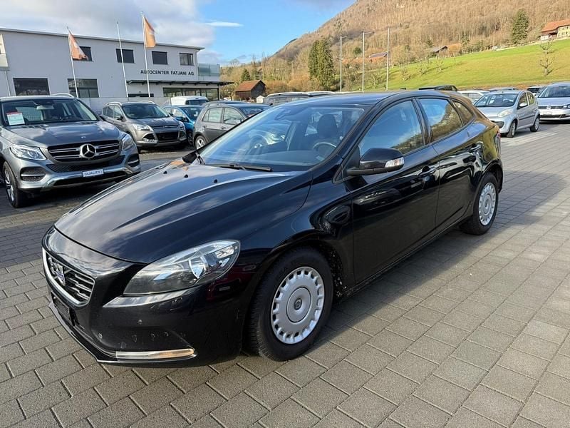 Gebraucht Volvo V40 115 PS (84 kW) 2012 Kleinwagen
