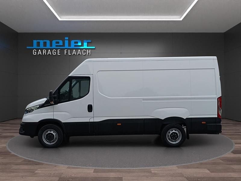 Neu Iveco Daily 156 PS (114 kW) 2026 Van / Kleinbus