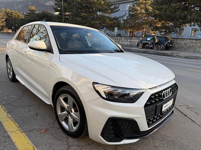 Gebraucht Audi A1 Sportback Attraction 110 PS (80 kW) 2021 Kleinwagen