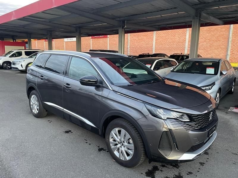 Gebraucht 2024 Peugeot 5008 Allure SUV | CHF 31’500 (Superpreis) - Bild 1/4