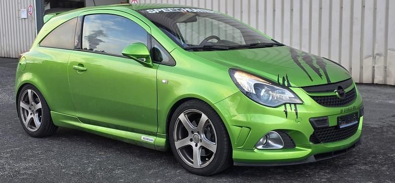 Gebraucht Opel Corsa Edition 211 PS (155 kW) 2013 Kleinwagen