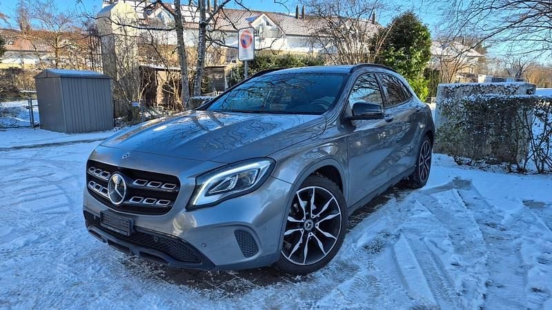 Gebraucht 2019 Mercedes GLA200 Night SUV | CHF 21’900 (Guter Preis) - Bild 1/4