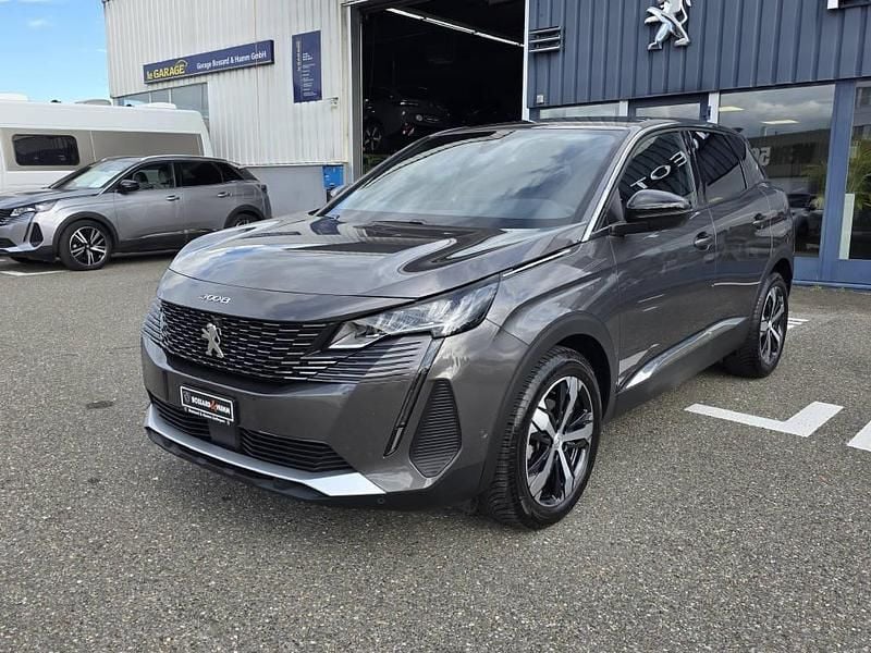 Gebraucht Peugeot 3008 Allure 136 PS (100 kW) 2024 Grau SUV
