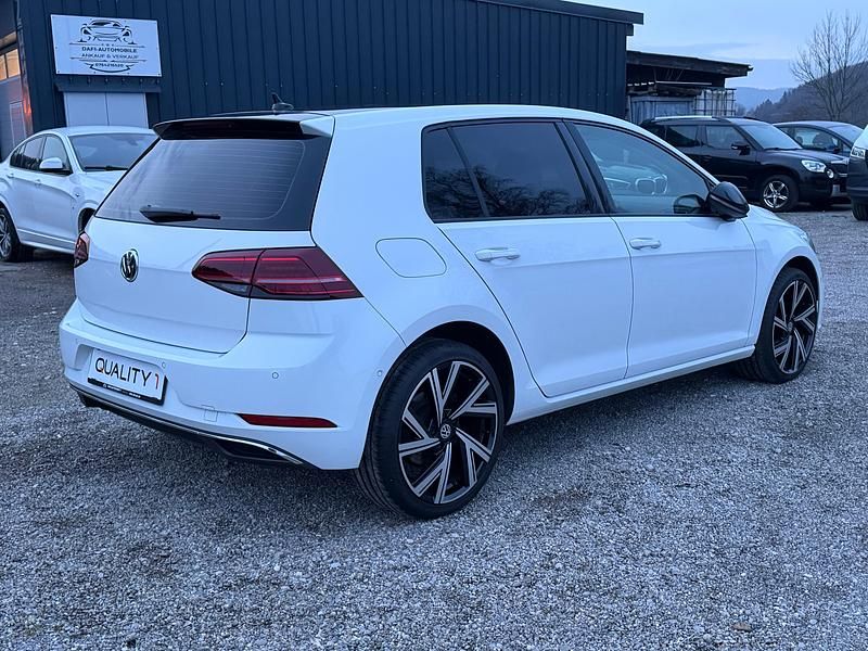 Gebraucht VW Golf VII Comfortline 115 PS (84 kW) 2018