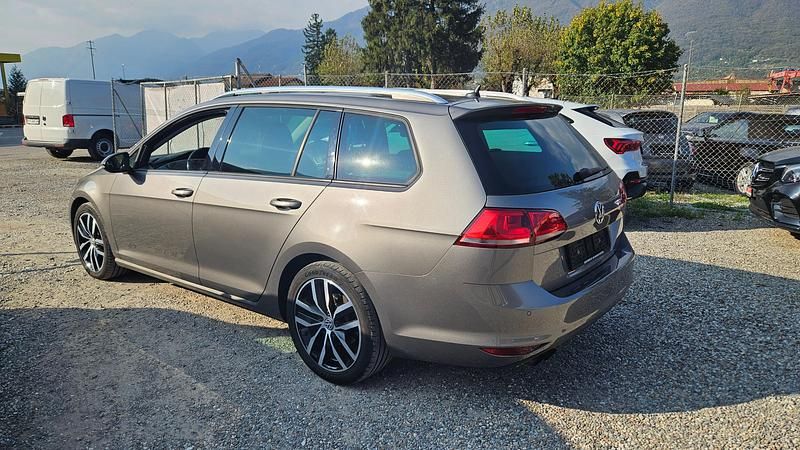 Gebraucht VW Golf VII Comfortline 122 PS (89 kW) 2014 Kombi