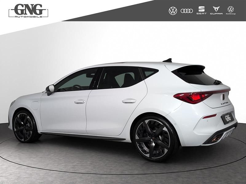 Gebraucht Cupra Leon VZ 245 PS (180 kW) 2023 Weiss Limousine