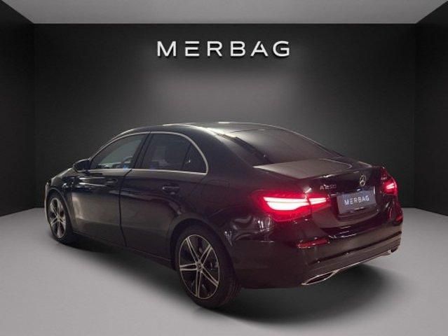 Gebraucht Mercedes A250 224 PS (164 kW) 2024 Schwarz Limousine