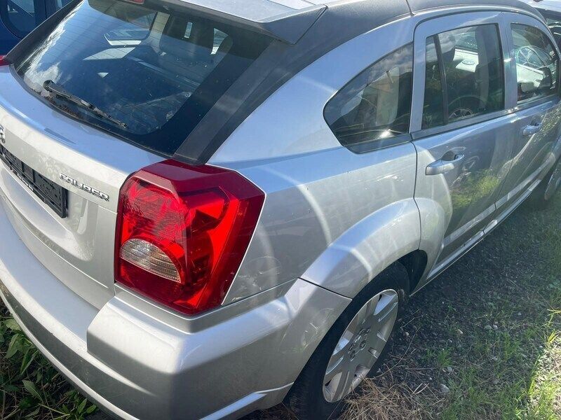 Gebraucht Dodge Caliber SXT 156 PS (114 kW) 2011 Kleinwagen