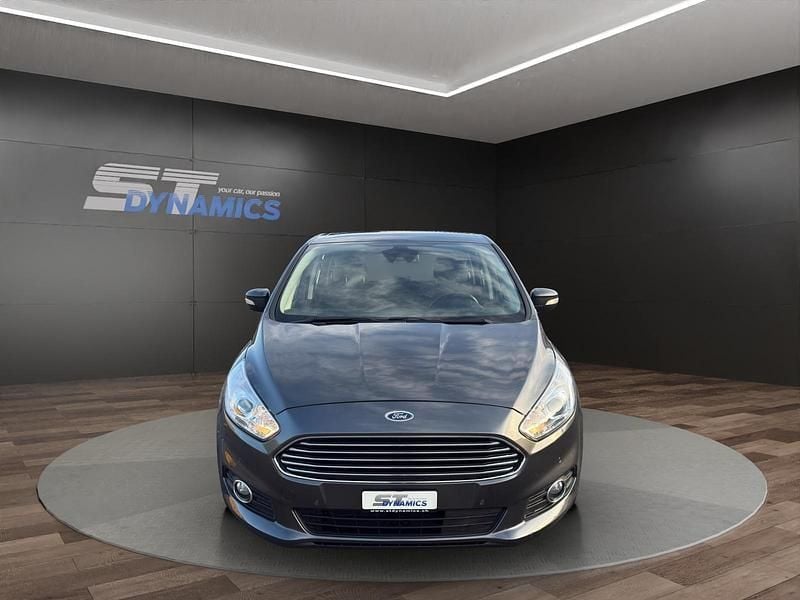 Gebraucht Ford S-MAX Business Edition 240 PS (176 kW) 2017 Grau Van / Kleinbus