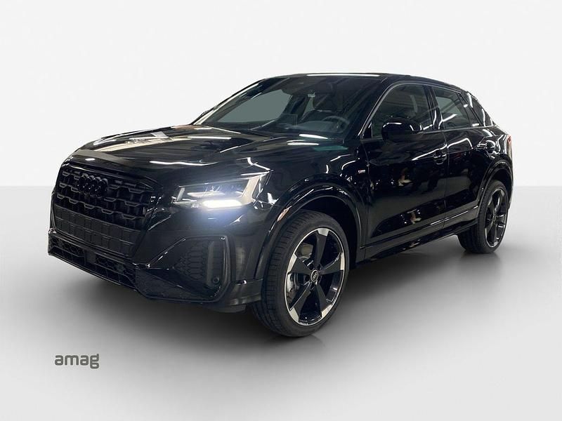 Mythosschwarz metallic Gebraucht 2025 Audi Q2 S-Line SUV | CHF 41’700 - Bild 1/4