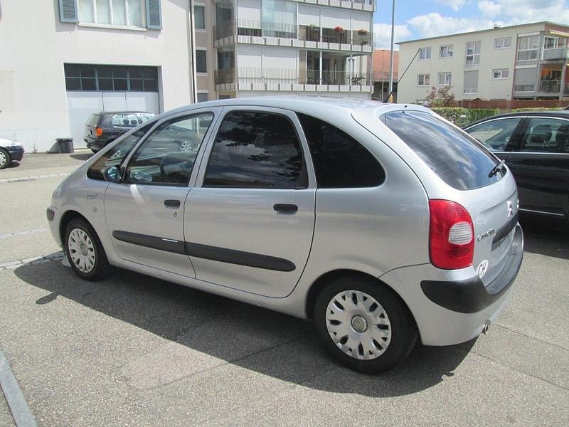 Gebraucht Citroën Xsara Picasso 95 PS (69 kW) 2004 Van / Kleinbus