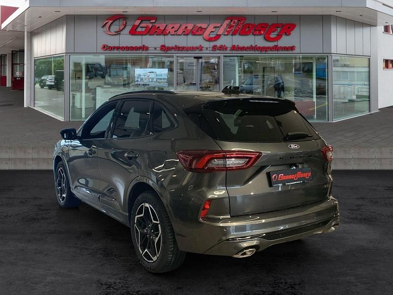 Neu Ford Kuga ST-Line X 152 PS (111 kW) 2026 Grau SUV