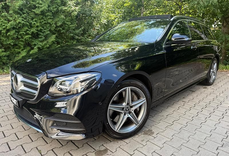 Gebraucht Mercedes E450 AMG line 367 PS (269 kW) 2019