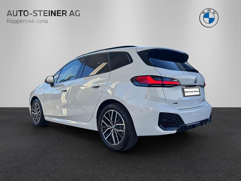 Neu BMW 230e Active Tourer M Sport 326 PS (239 kW) 2025 Van / Kleinbus