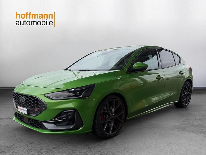 Grün Gebraucht 2022 Ford Focus ST Limousine | CHF 29’900 (Superpreis) - Bild 1/4