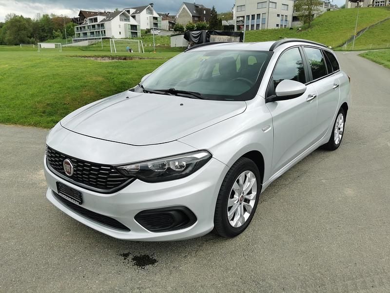 Gebraucht 2017 Fiat Tipo Lounge Kombi | CHF 5’900 (Fairer Preis) - Bild 1/4
