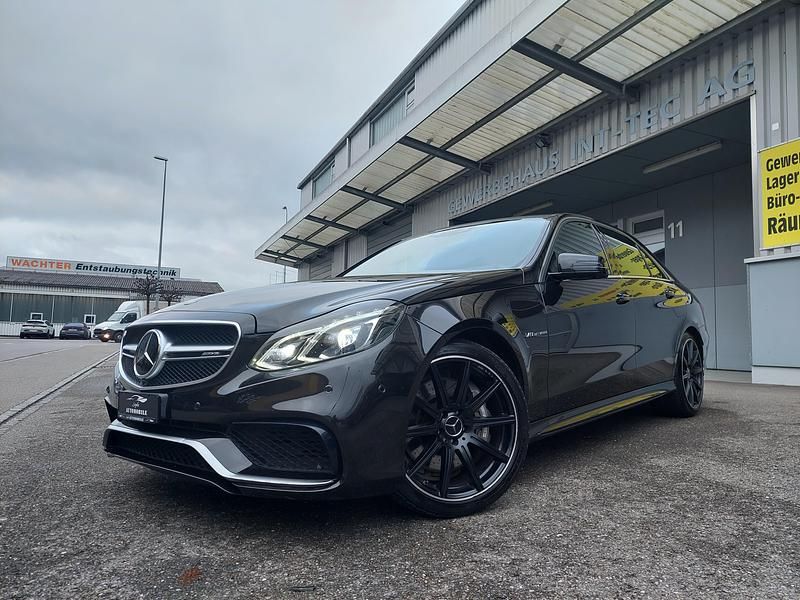 Gebraucht 2013 Mercedes E63 AMG AMG | CHF 43’990 - Bild 1/4