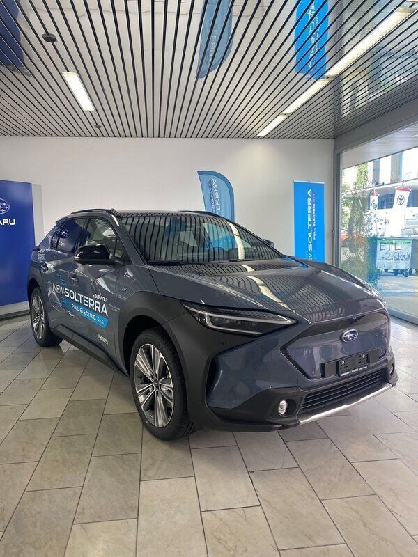 Grau Gebraucht 2022 Subaru Solterra SUV | CHF 32’900 (Teuer) - Bild 1/4