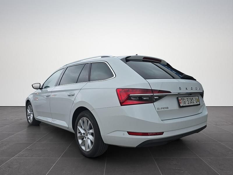 Gebraucht Skoda Superb Style 200 PS (147 kW) 2023 Kombi