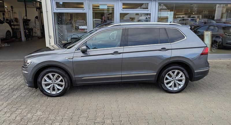 Gebraucht VW Tiguan Allspace Highline 190 PS (139 kW) 2017 SUV