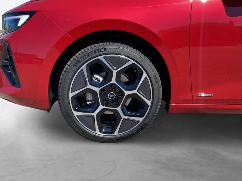 Gebraucht Opel Astra 131 PS (96 kW) 2022 Rot Limousine