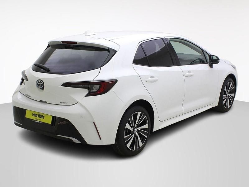 Neu Toyota Corolla Trend 178 PS (130 kW) 2025 Weiss Limousine