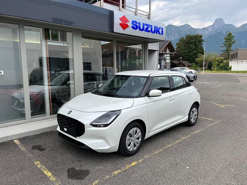 Neu Suzuki Swift 82 PS (60 kW) 2025 Limousine