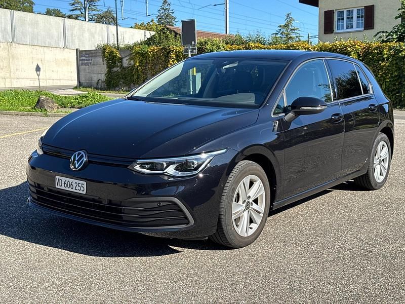 Gebraucht 2023 VW Golf VIII Life | CHF 23’980 (Superpreis) - Bild 1/4