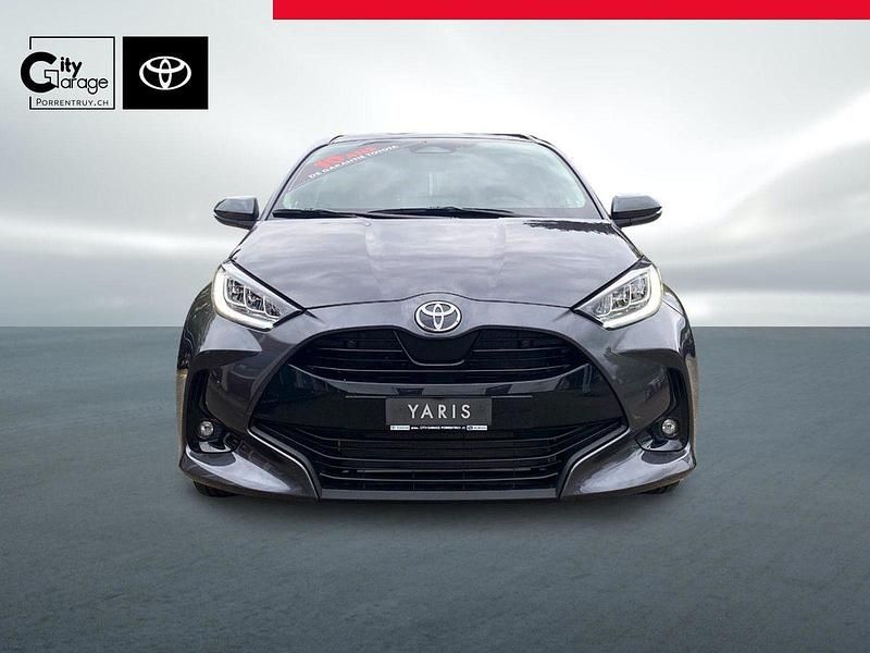 Gebraucht Toyota Yaris Hybrid Trend 116 PS (85 kW) 2025 Limousine