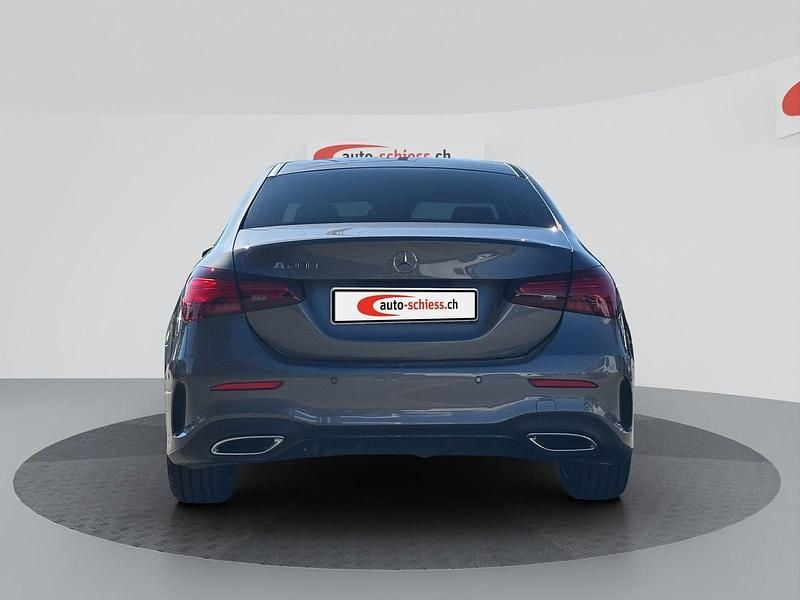 Gebraucht Mercedes A200 AMG line 163 PS (119 kW) 2025 Limousine