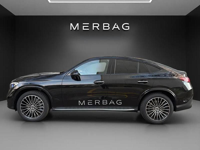 Gebraucht Mercedes GLC450 367 PS (269 kW) 2025 Schwarz Coupé