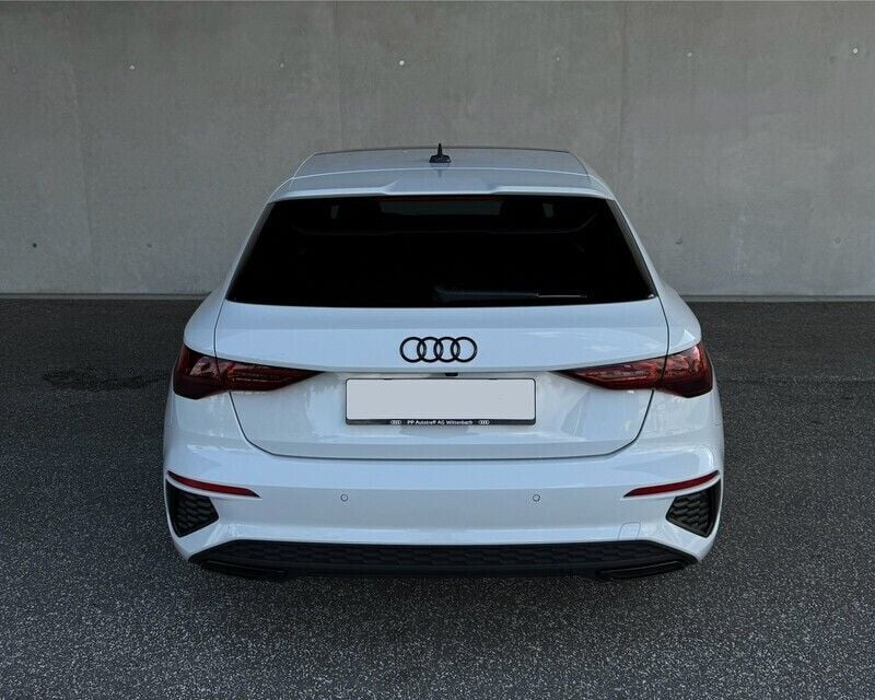 Gebraucht Audi A3 Attraction 150 PS (110 kW) 2021