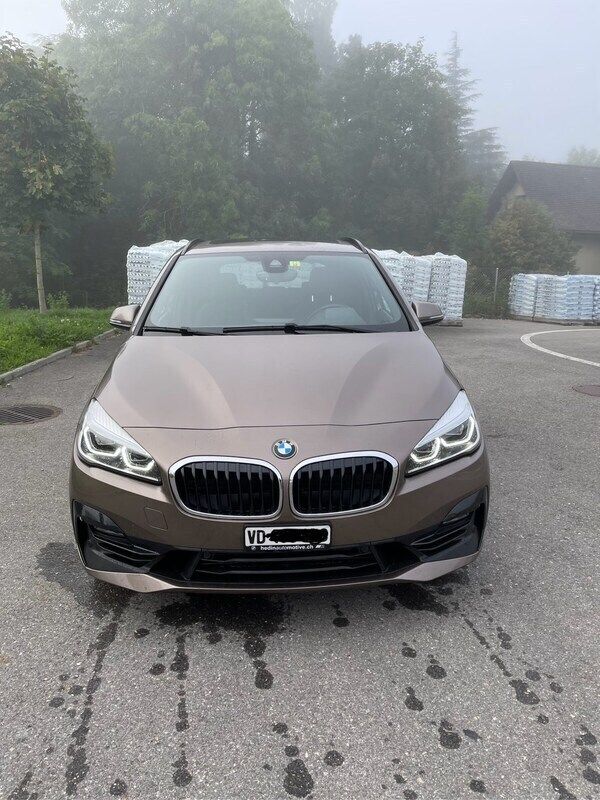Gebraucht BMW 220 Active Tourer Sport Line 190 PS (139 kW) 2021 Van / Kleinbus