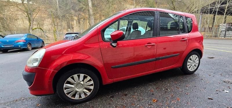 Gebraucht Renault Modus Authentique 75 PS (55 kW) 2012 Van / Kleinbus