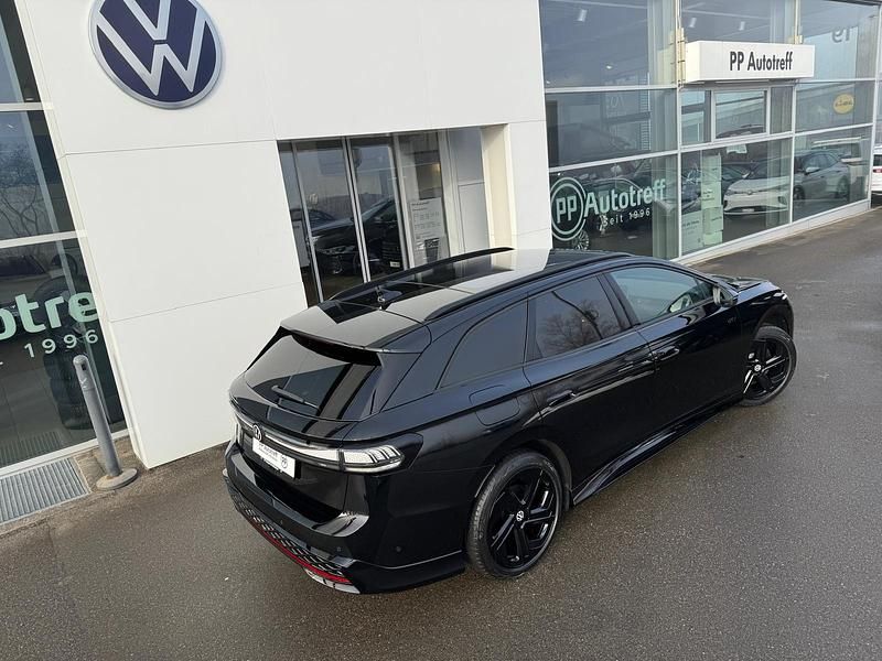 Neu VW ID.7 GTX 250 kW (340 PS) 2026 Schwarz Kombi