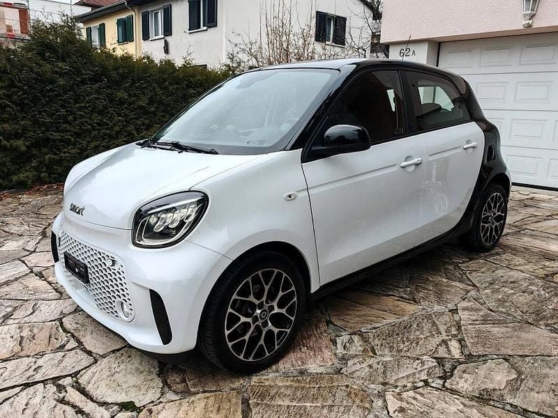 Gebraucht 2022 Smart ForFour Electric Drive Prime | CHF 13’750 - Bild 1/4