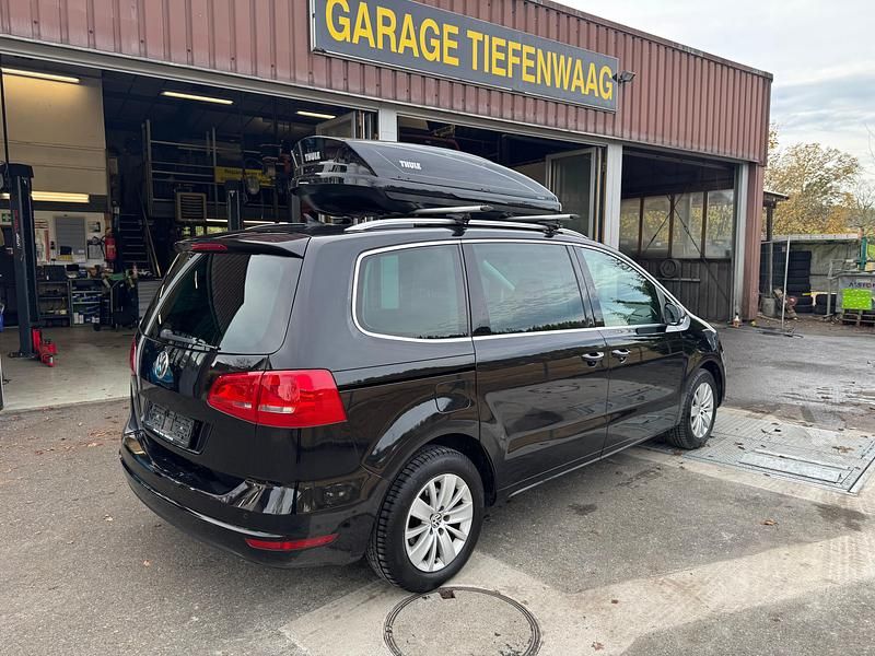 Gebraucht VW Sharan Comfortline 140 PS (102 kW) 2011 Van / Kleinbus
