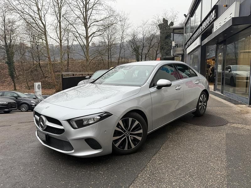 Gebraucht Mercedes A200 Progressive 163 PS (119 kW) 2021