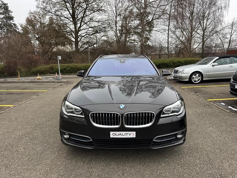 Gebraucht BMW 530 258 PS (189 kW) 2015 Kombi