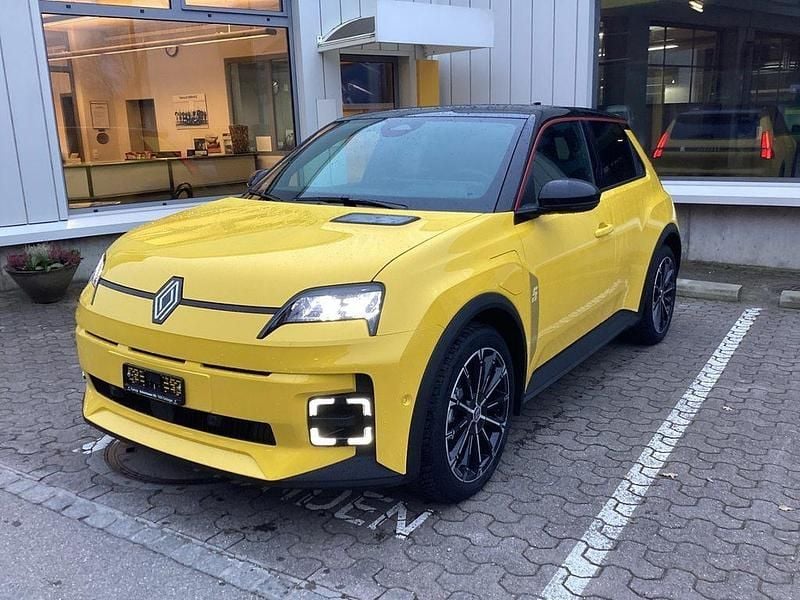 Gebraucht 2024 Renault 5 E-Tech Komfort Limousine | CHF 32’500 - Bild 1/4