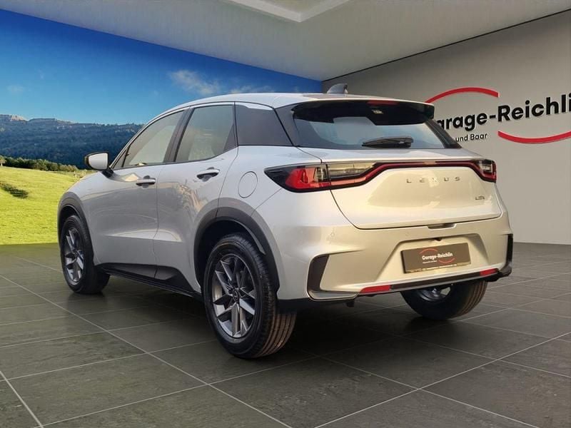 Neu Lexus LBX Impression Line 136 PS (100 kW) 2026 SUV